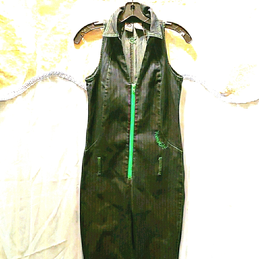 PLATINUM EDGE SLEEVELESS DENIM JUMPSUIT SZ 7